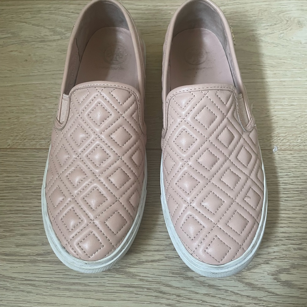 Tory Burch Quilted Slip-On Sneakers in Blush Size 6